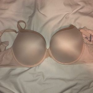 Vs bra